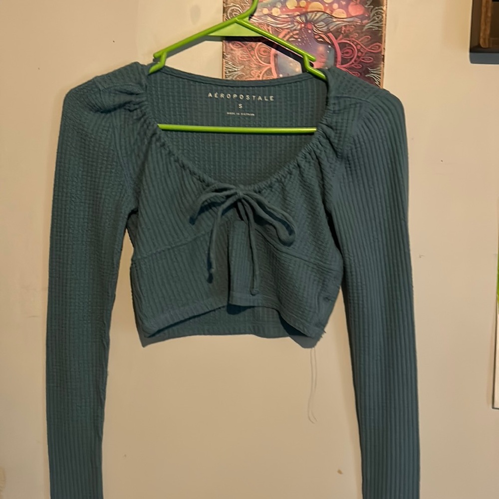 long sleeve crop